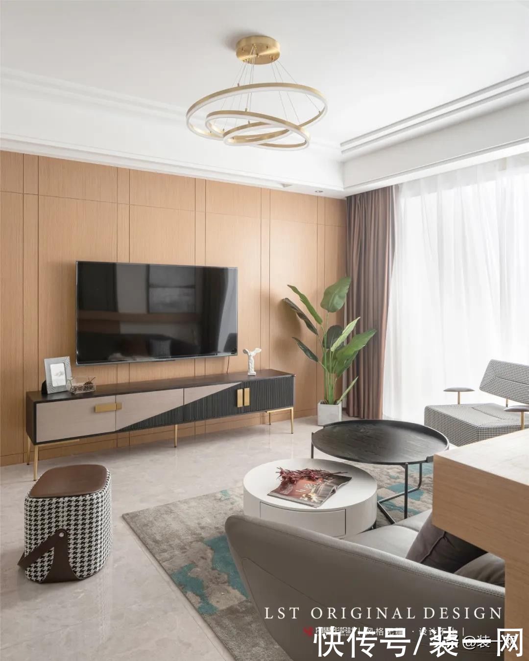 客餐厅|刘思彤设计｜119平三居室装修案例赏析 想要的设计全都有