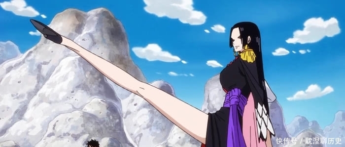 海贼王|海贼王:女帝终于没有划水,一脚踢飞巴雷特,为自己实力正名