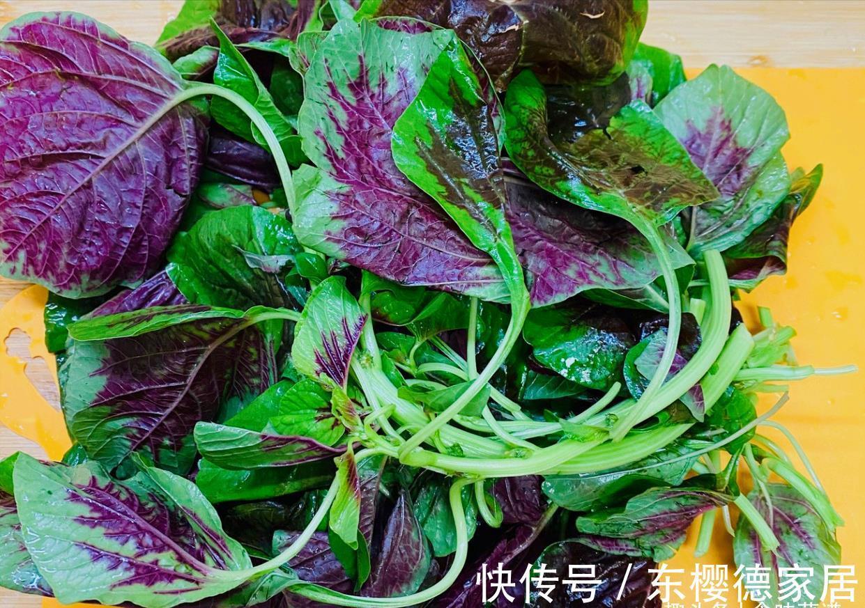 清炒苋菜|七月这菜“金不换”，遇见一次买10斤，清炒凉拌都行，营养又美味
