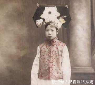 妃子|清朝妃子的脖子上都有一抹白色,现在人觉得丑陋,那时是主流
