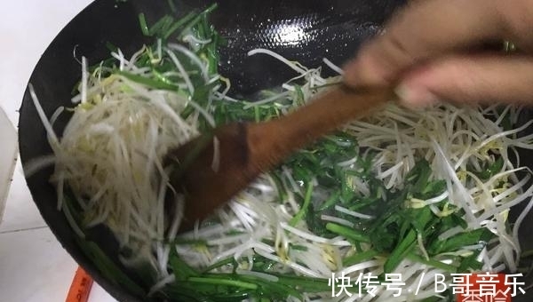 常吃|女人40岁后,要常吃它,淡化雀斑,护肤清脂,越吃越年轻