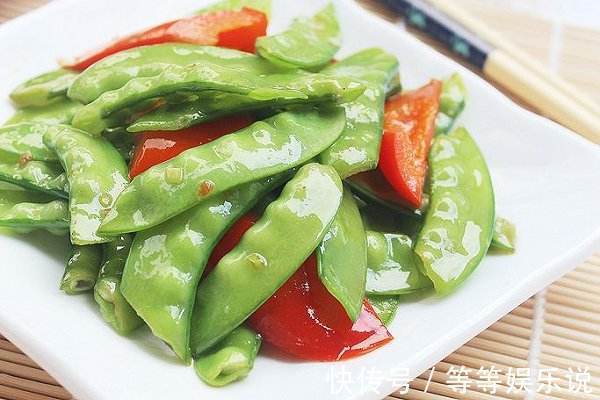 扁豆此做法最正宗,保证你一盘不够吃,色香味俱全,吃一口满嘴香
