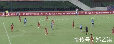 武汉三镇|13分钟3球,中甲争冠队踢疯了!1米96神锋居首功,1射1传1让绝了