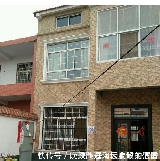 装修|晒晒我的农村自建房，从建房到装修总共只花了30万，全村最豪华