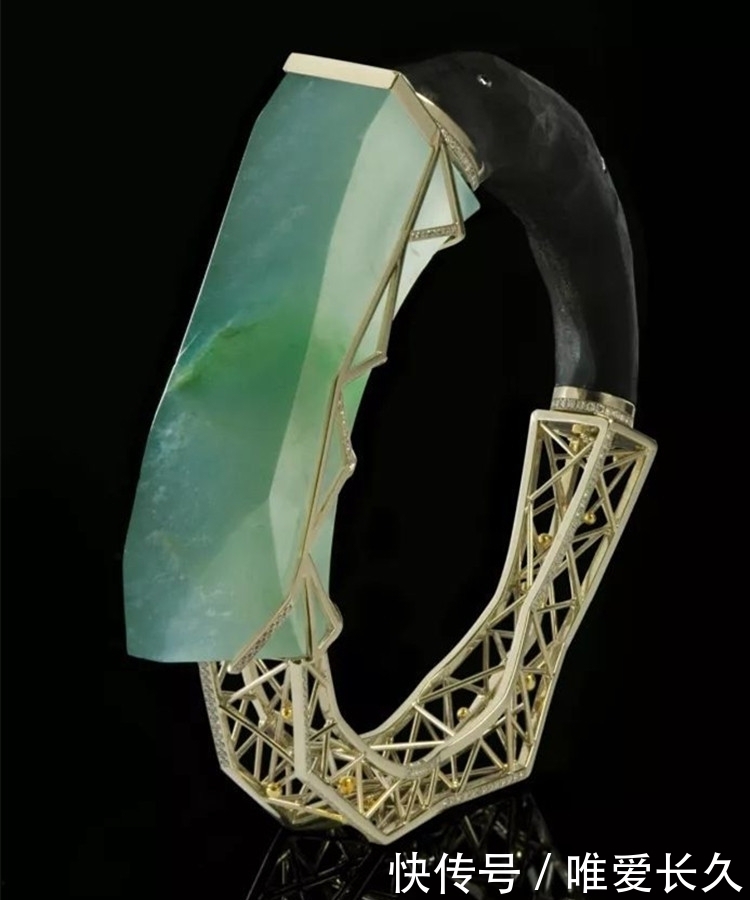 万一变有钱了,我该选择高于生活的艺术,还是选择贴近生活的设计