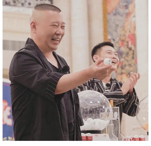 相声|德云社摊上事了！栾云平相声涉嫌抄袭，原作者求助却被嘲蹭热度