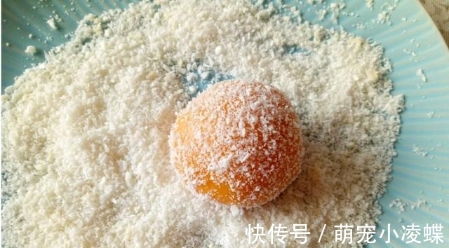 香甜|1个红薯1碗糯米粉，3分钟做出秘制小零食，香甜软糯，全家抢着吃