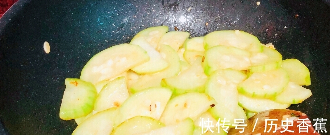 鲜虾|立秋将至,最该吃一个菜,鲜甜补水润秋燥,家人常吃有食欲