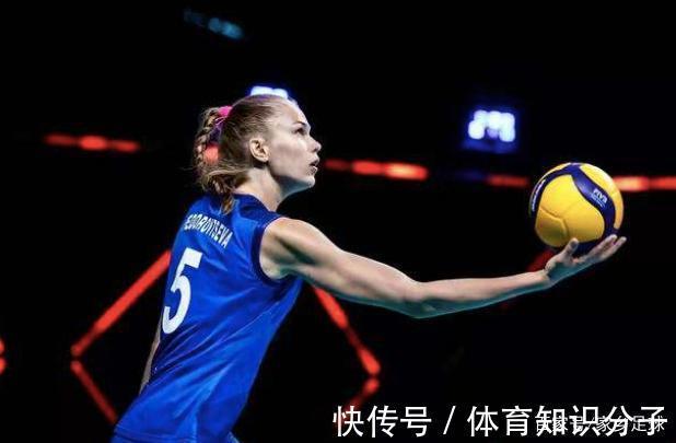 瓦尔加斯|17岁女将获国际排联官方大奖,中国女排呢?郎平用34岁老将战奥运