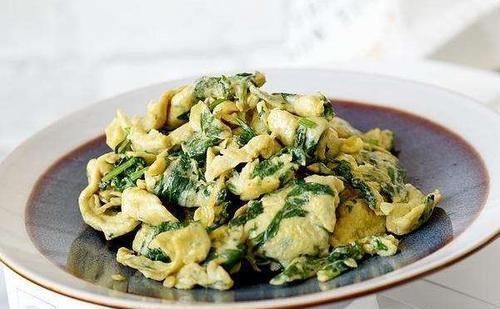 叶子|这菜拿来炒鸡蛋，比韭菜还香，平时总嫌弃，都是扔掉处理，可惜了