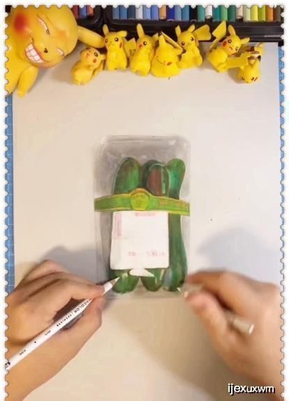 美术生|美术生左右手“同时”画画,本以为是玩笑,看到成品这是大神