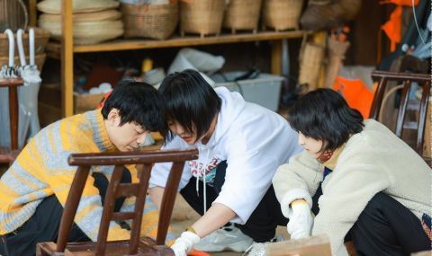 节目组|《向往5》导演担心请不到的嘉宾，却被张艺兴几句微信给轻松搞定