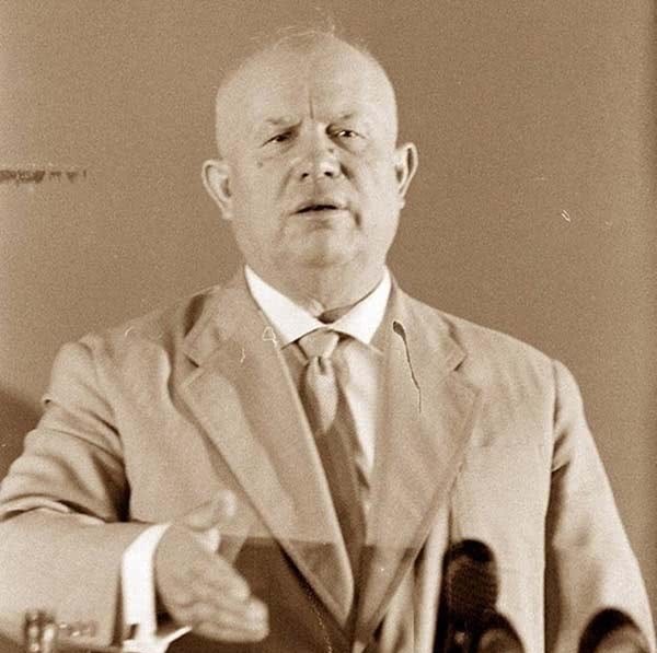 赫鲁晓夫|第一把交椅争夺战:赫鲁晓夫的“逼宫”与“被逼宫”