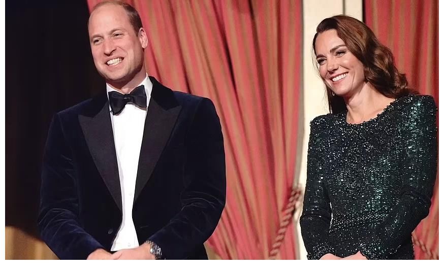 凯特亮相皇家综艺表演惊艳全场,梅根在街头学猫叫用奶瓶喝牛奶