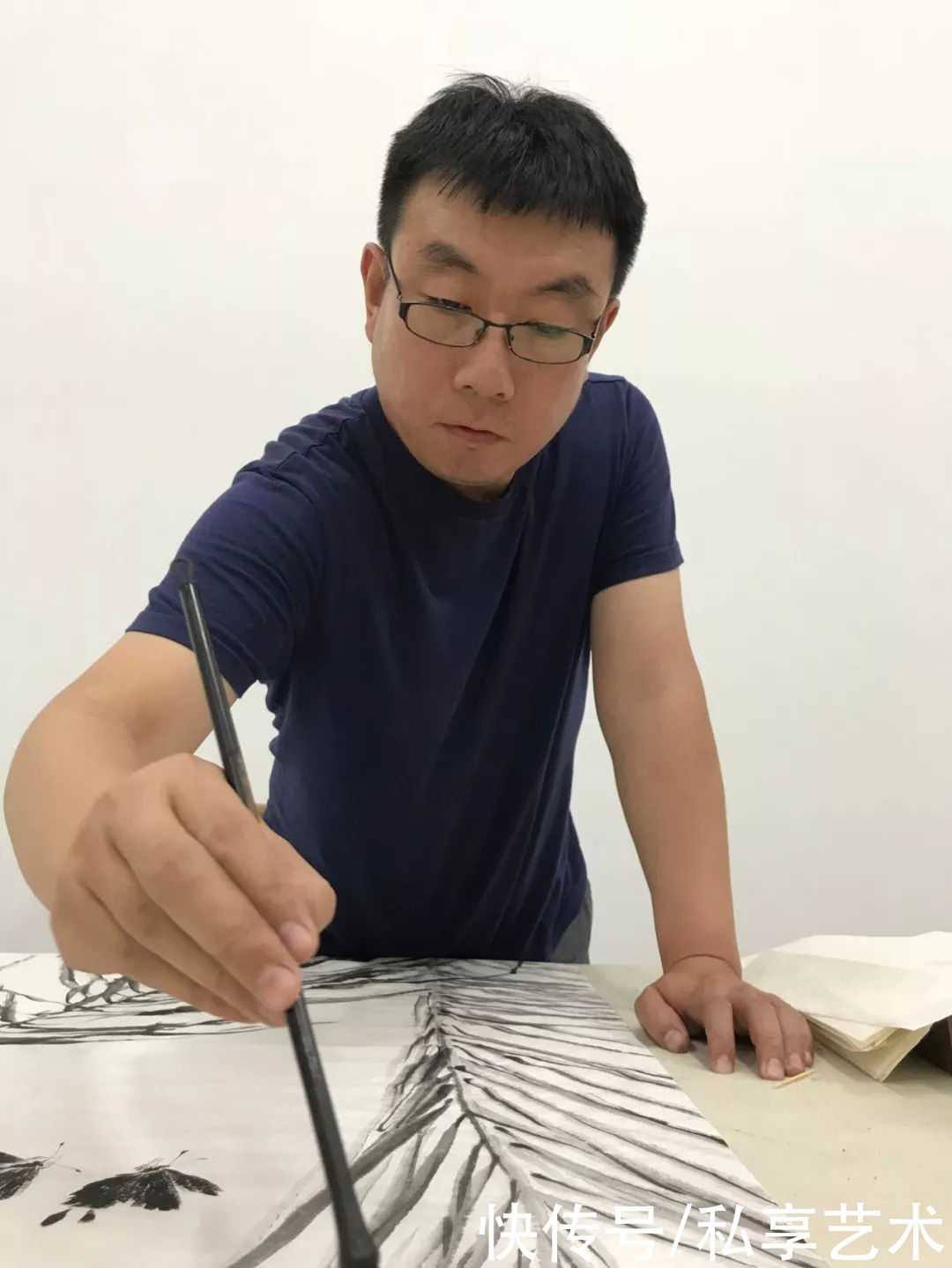 阴澍雨：平和动人的内美丨私享·艺术家