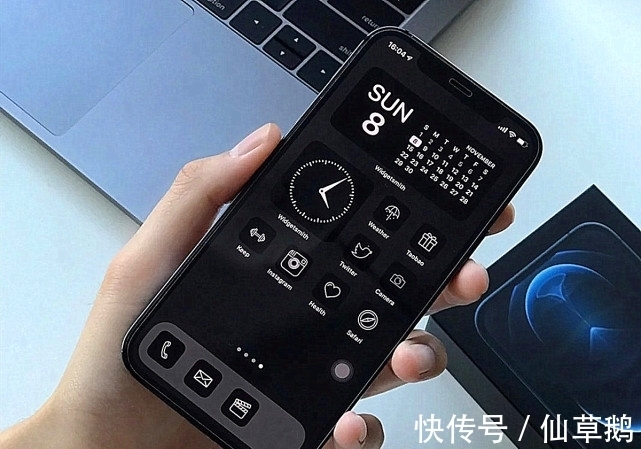 跌破|跌破万元！大屏iPhone让用户无奈，该说再见了！