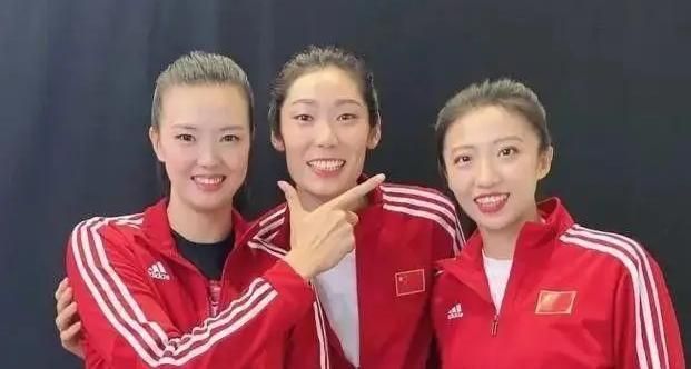 龚翔宇|朱婷暂时离开!中国女排新任队长谁更适合,张常宁李盈莹龚翔宇?