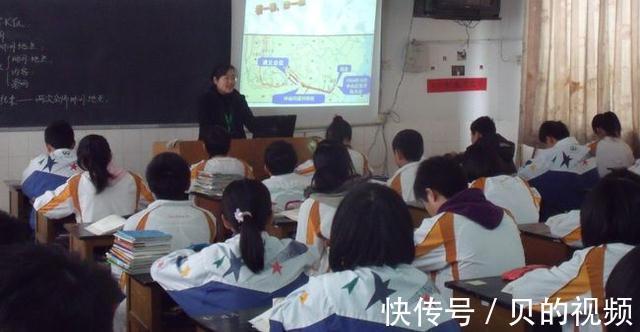 新规定 初中生发型出现“新规定”,男生没有异议,女生表示:这太丑了