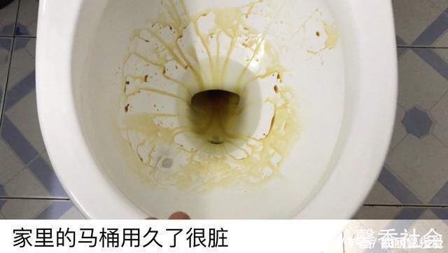 小苏打加白醋里太厉害了,好多人的难题全都解决了,看完抓紧试试