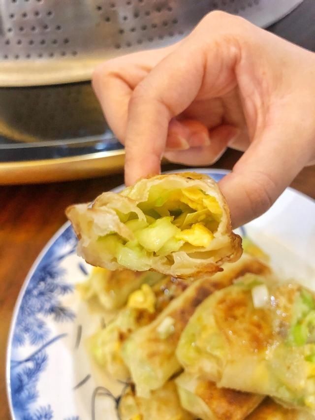 肉馅|饺子皮别浪费了，教你4种创新吃法，皮脆馅香，上桌孩子们抢着吃
