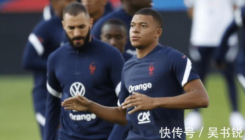 姆巴佩|熬走了C罗拉莫斯,本泽马终成皇马大佬,他还愿意给姆巴佩提鞋吗