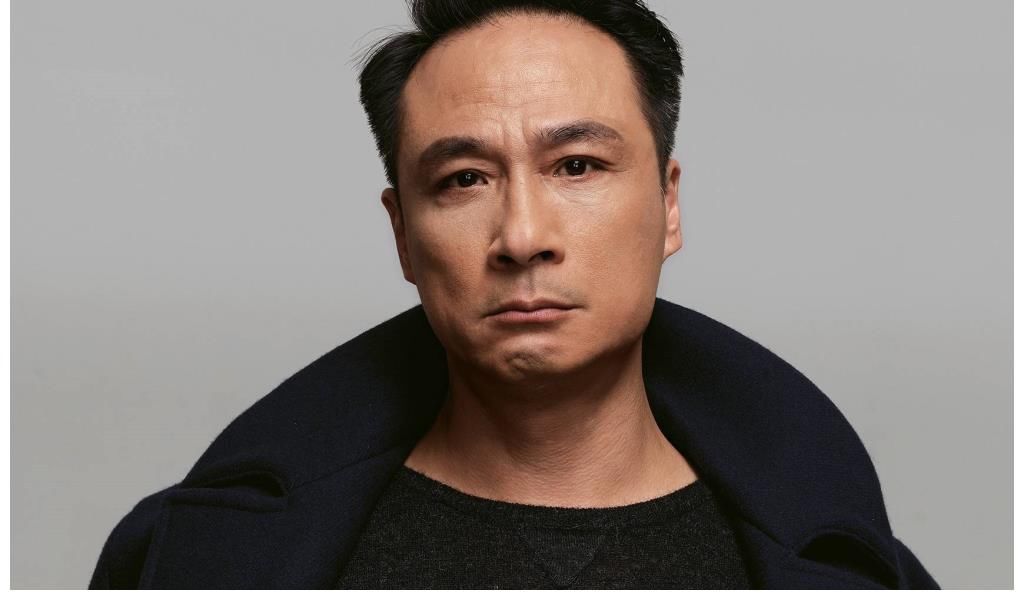 4個制片人，16個導演，數十個演員，陣容搞得很大，一看名單：這都啥？