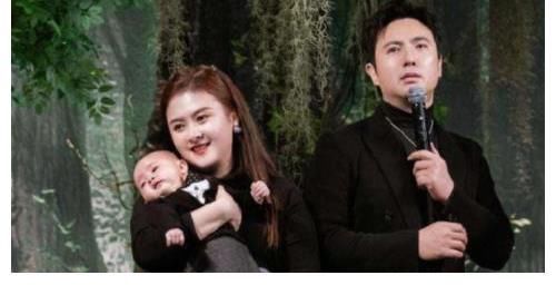 沈腾|沈腾上春晚6次失误3次，但每次失误都成经典，网友：谜一样的男子