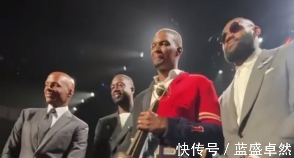 nb开始苦练詹皇晒健身房自嗨视频，球迷健身两分钟自嗨两小时！