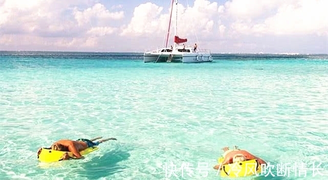 tom|这怪异的潜水装置,连头发都不会打湿,能够欣赏美丽的海底