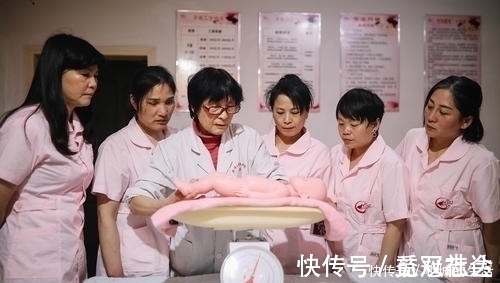 医生|新生儿出生护士为什么要报几斤几两医生一般不说,但父母要知道