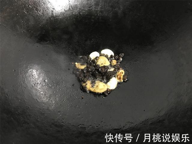 鲫鱼此做法太好吃了，多加一料，鲜嫩不腥，饭店都吃不到