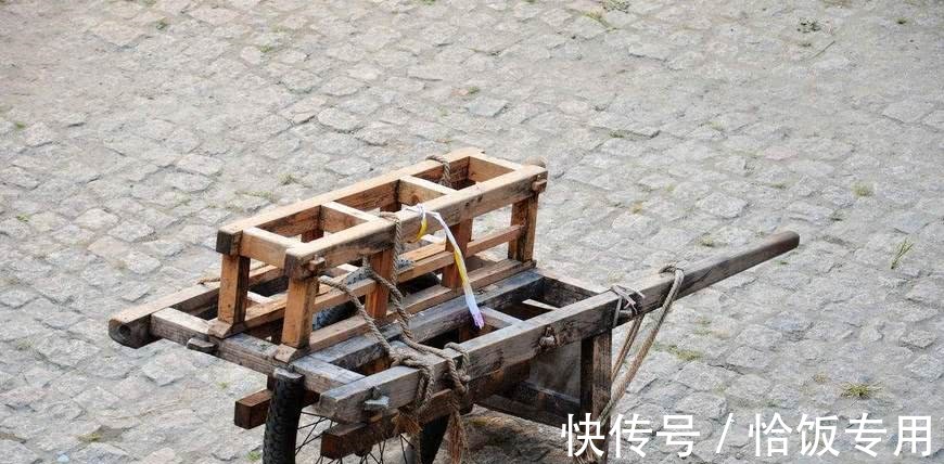 绞盘|诸葛亮发明的木牛流马,到底长什么样子荷兰艺术家模仿创作!
