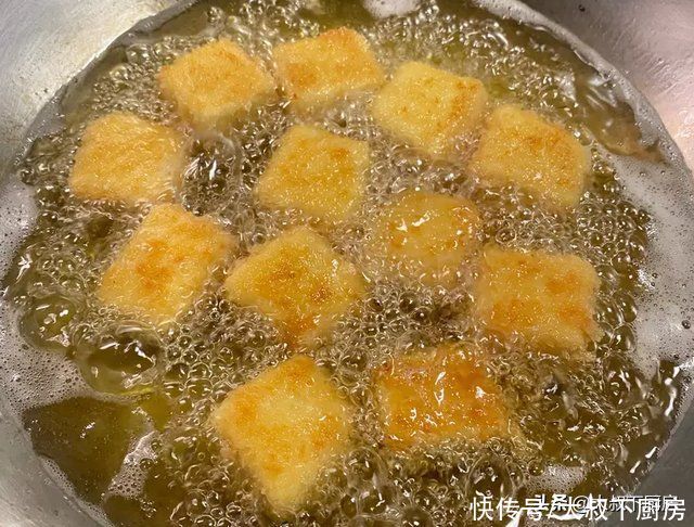 特调|豆腐怎么做好吃？大叔教你唐扬豆腐，外酥里嫩，口感特别，超美味