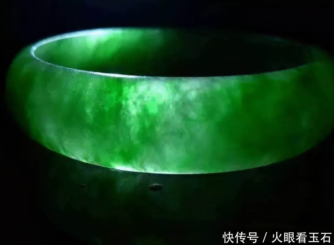 玉石|远离这4种“有毒”的宝玉石,尽管它们都很漂亮