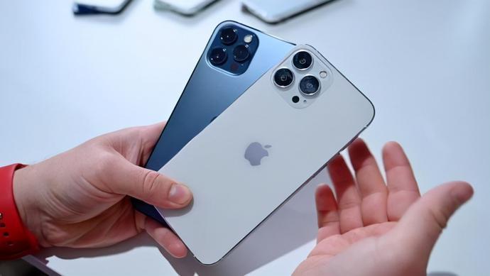 钉子户|iPhone13ProMax继续降价！最强钉子户手机确定：iPhone13不香了