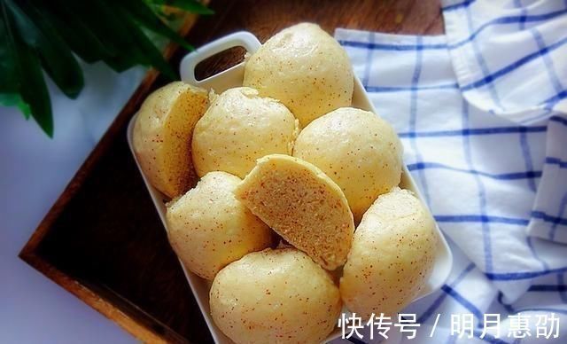 馒头|秋天,吃梨不如多吃它,维生素C含量是梨的140倍,这么做老少都爱