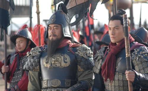 三十六天罡#武松只能能跟卢俊义斗三回合?实力差距这么大吗?