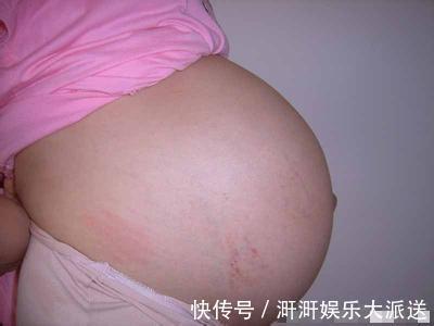 孕妈们|孕妈在医院走廊突然生娃,急喊“快接住”,老公的表现让医生敬佩