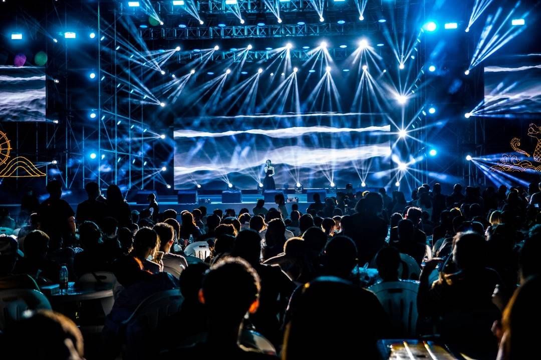 郫都#中秋赏月也赏乐 郫都区奏响音乐盛“堰”