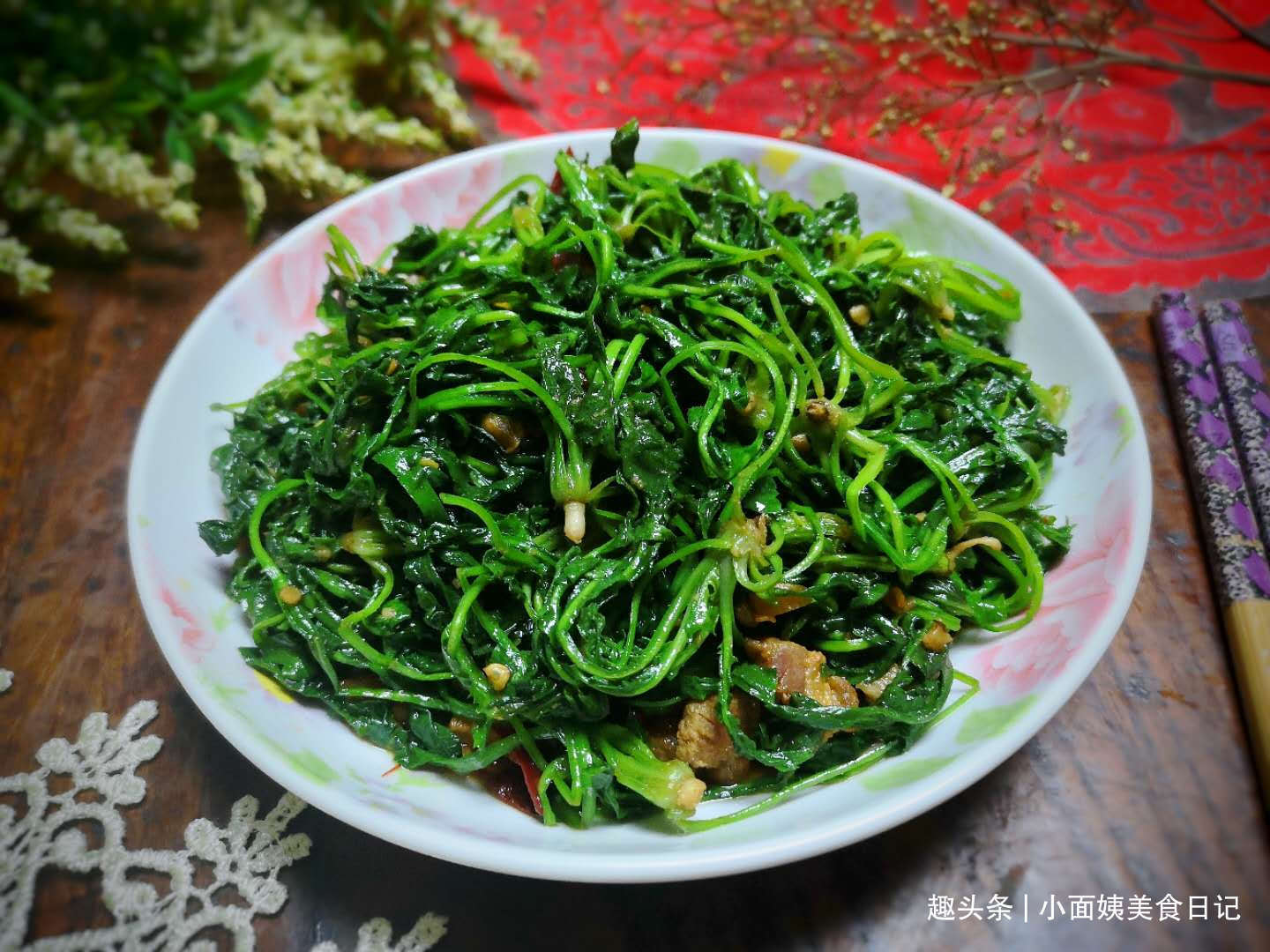 秋天,抓紧吃此菜,鲜嫩翠绿特下饭,3元一斤,再不吃就过时了!