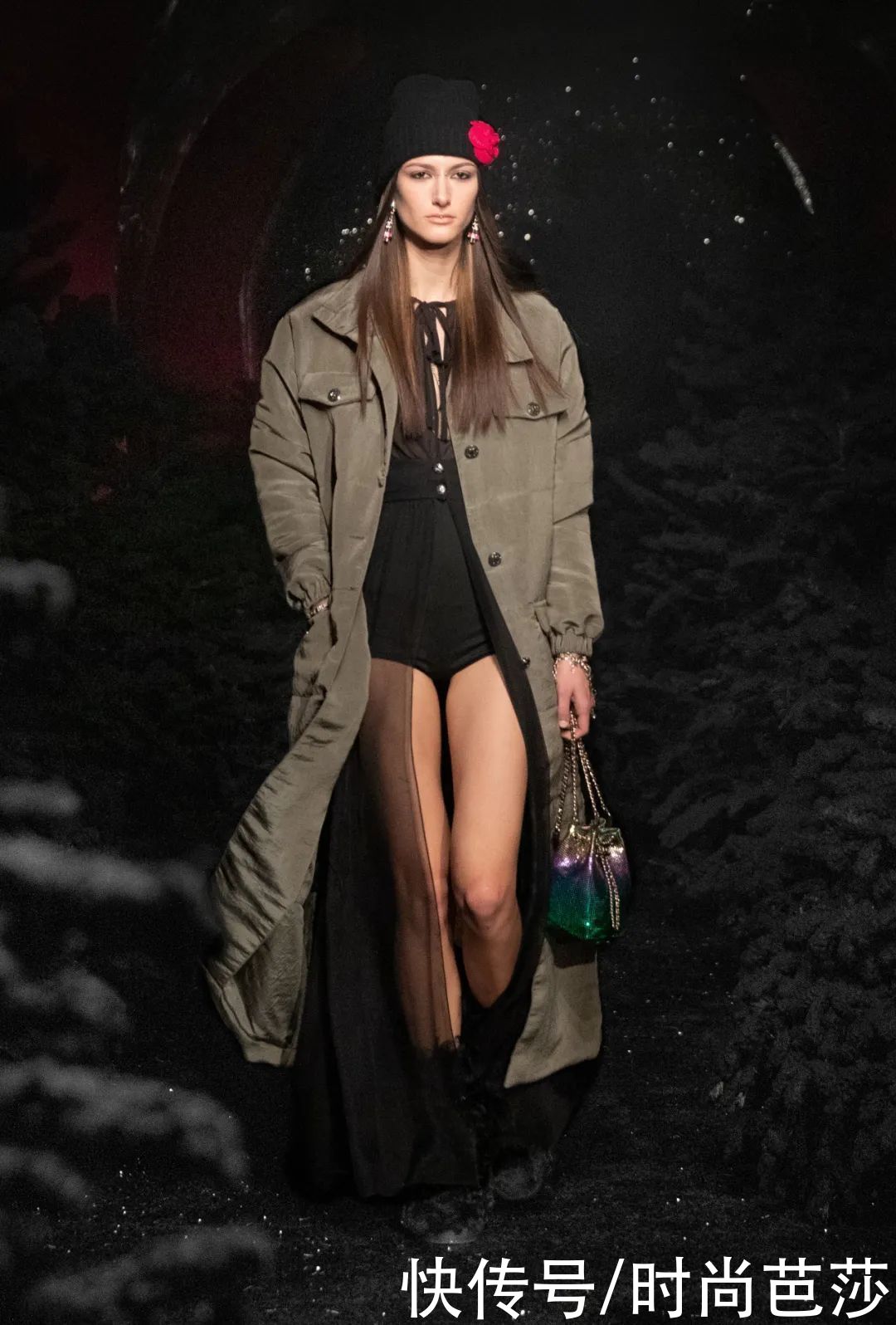 CHANEL的感性世界里，藏有柔情万千