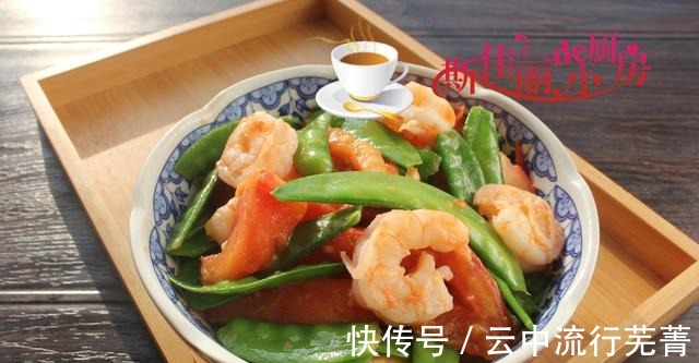 南方夫妻俩冬季午餐,朋友圈火了,网友过家常日子,不要精致穷!