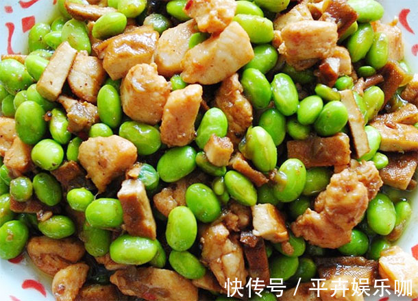 家人们|孩子进入青春期后吃饭变得挑食,多吃黄金菜,健康营养促发育