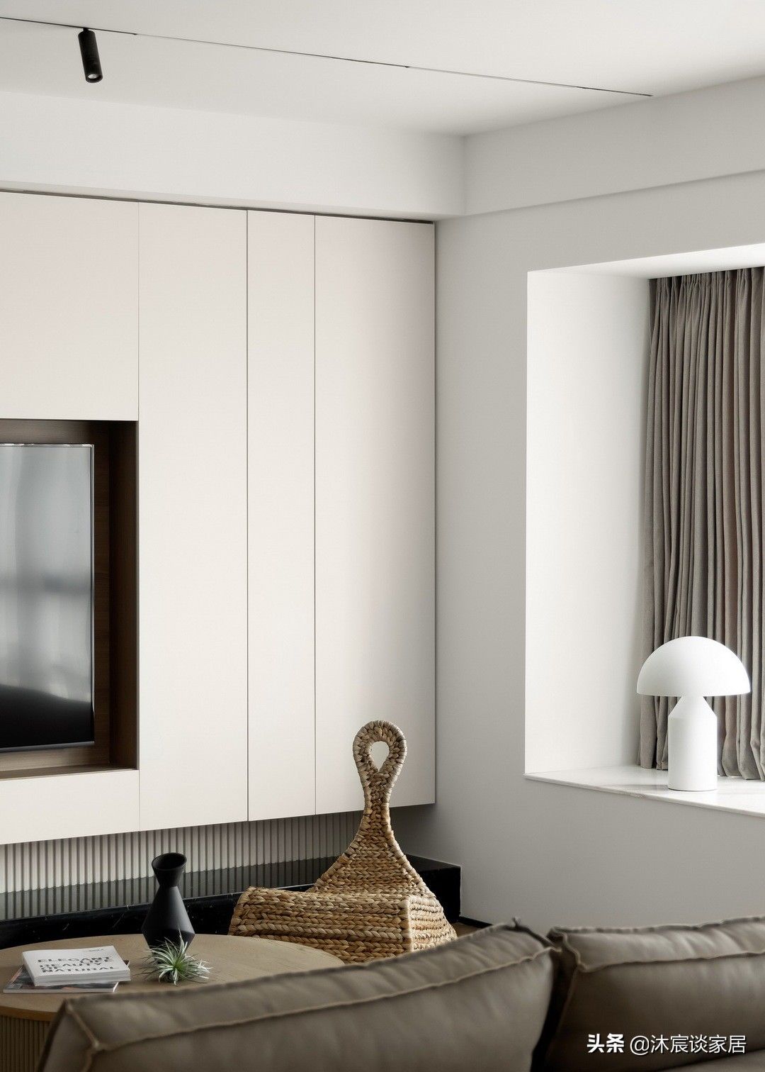 空间|她的极简新房,135平方米横厅结构,室内简洁干净,尽显轻松自然