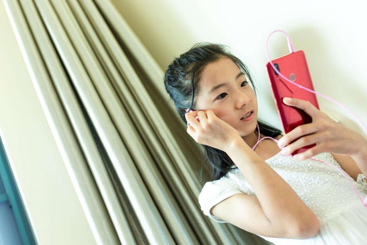 爸爸|“爸爸昨晚打妈妈,妈妈疼得直叫”,孩子的话让姥姥脸红不敢说