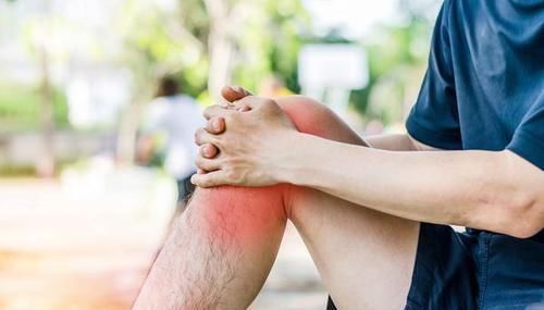 肌肉痉挛|走路时,腿突然发软甚至跌倒,是什么情况?这5个因素,别大意