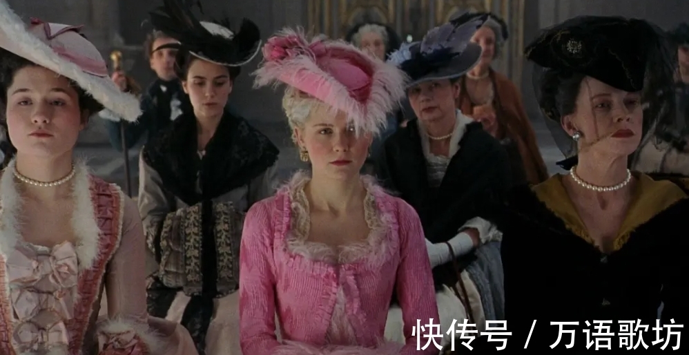 维多利亚女王|她是世界上拥有珠宝最多的人，10件珠宝值4千万美金，赢了英女王