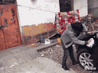 脑洞|“为什么瓷勺上面有个洞?这个洞有什么用啊?”哈哈哈哈网友们的脑洞太大了