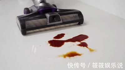 污渍|插画师清扫画室最佳助手,定点喷洗+强大吸力,一杆解决顽固污渍