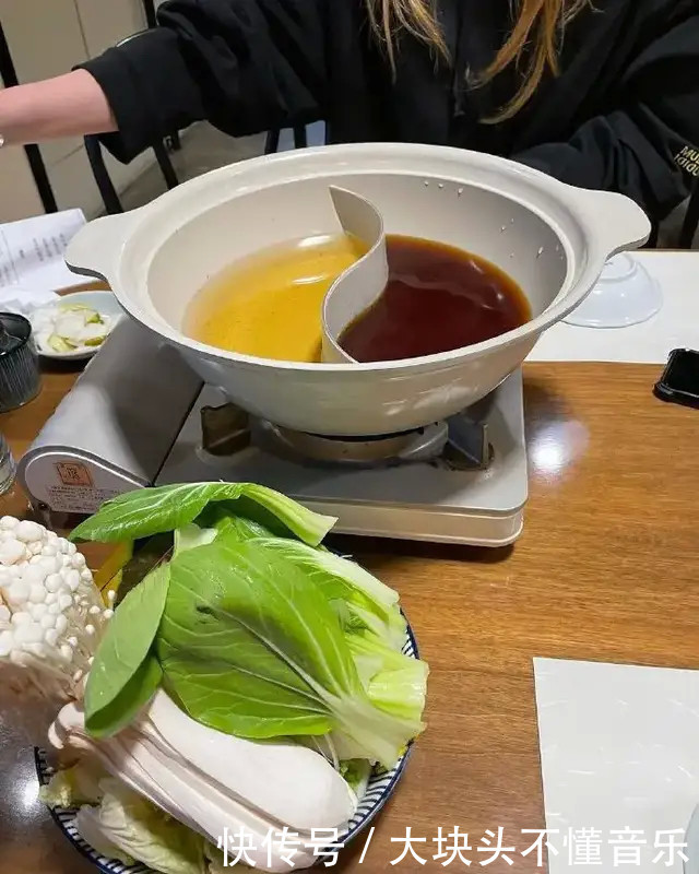 鼻叔 RunningMan智孝演员评价第12,前十都是大佬,鼻叔二十岁照片